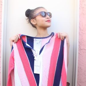 New XS Tommy Bahama V neck Sweater shirt